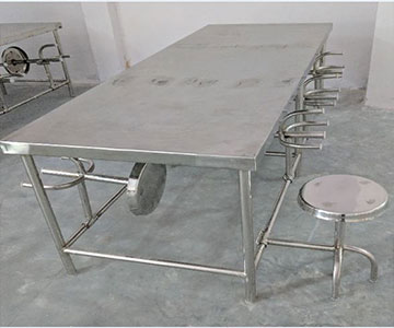 Stainless Steel Dining Table in chennai