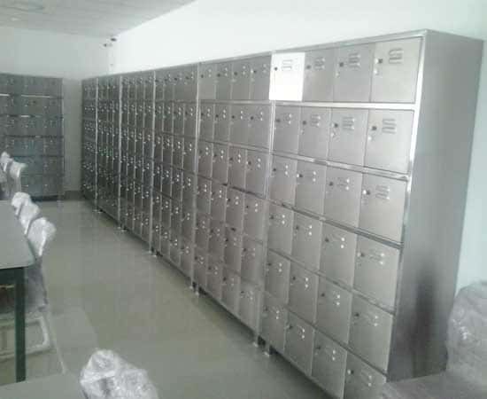 SS Locker